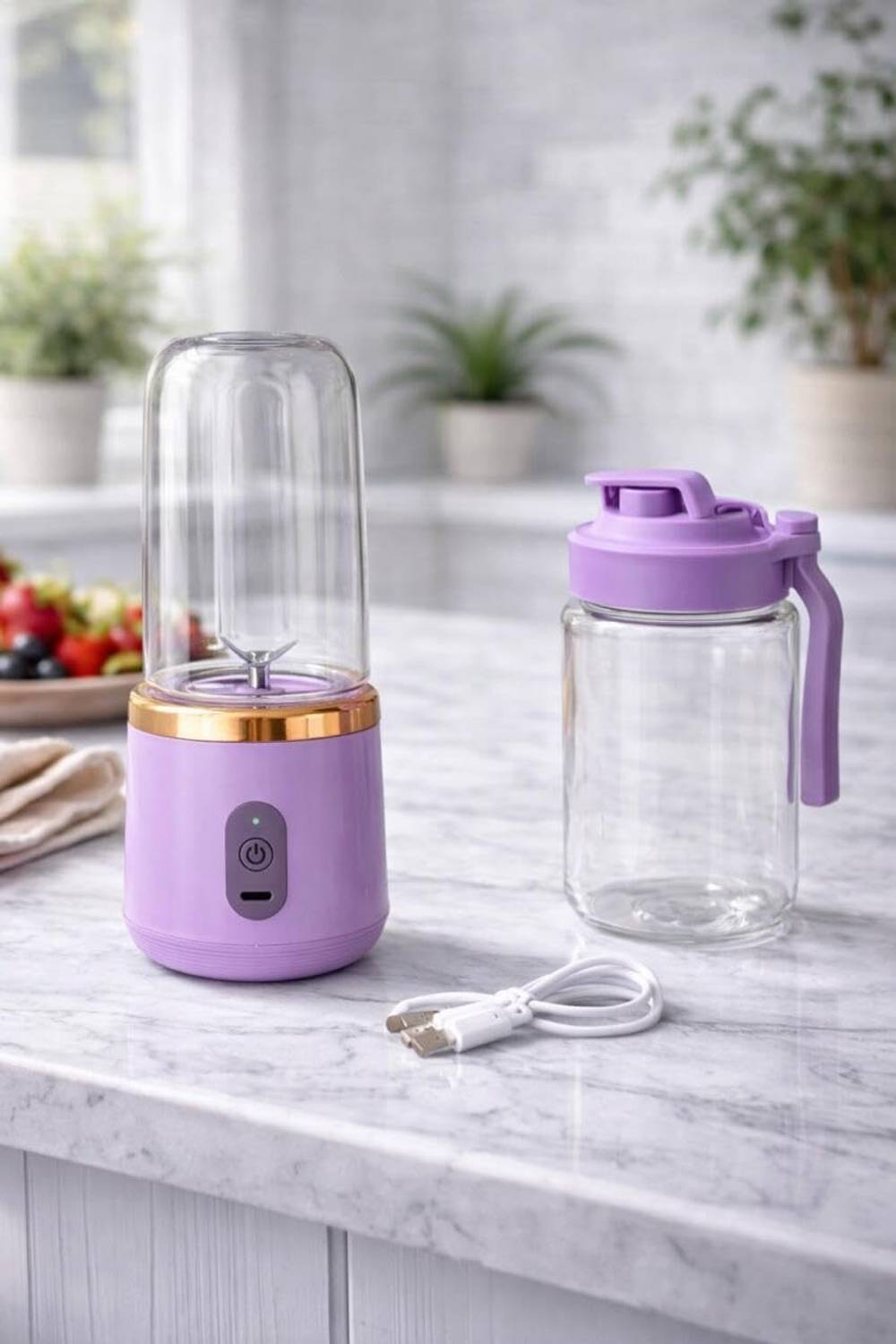 পোর্টেবল রিচার্জেবল জুস ব্লেন্ডার (Portable Rechargeable Juice Blender)